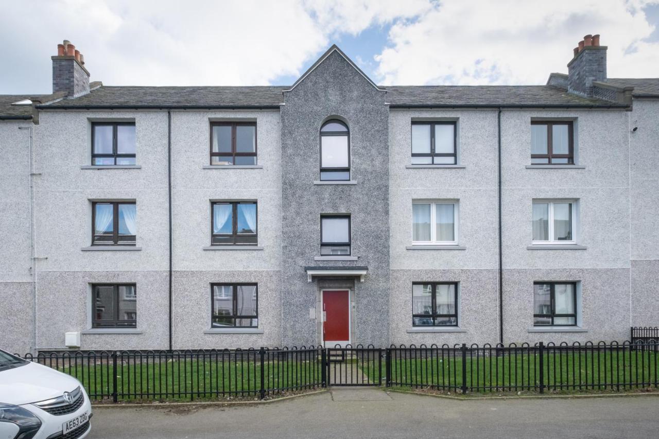 3 Bedroom Aprtmt At Sensational Stay Serviced Accommodation Aberdeen- Froghall Avenue Екстер'єр фото